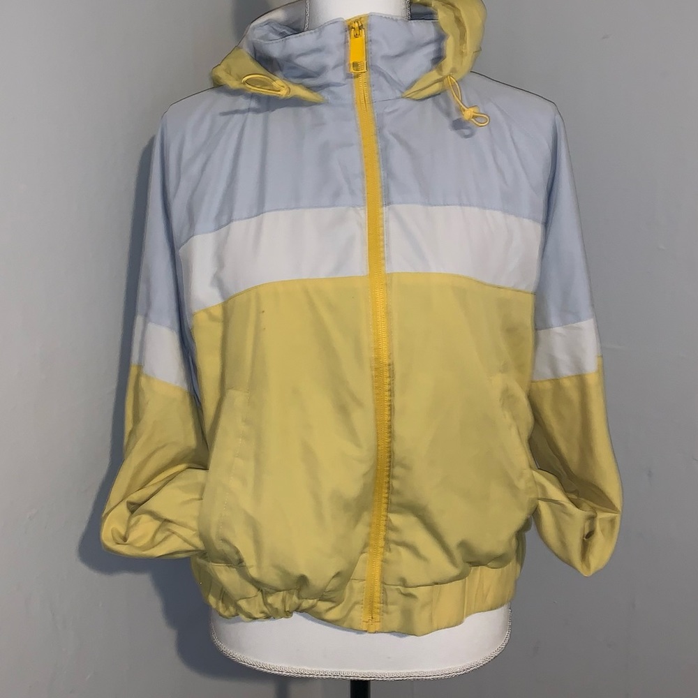 Hollister wind breaker - Picture 2 of 5